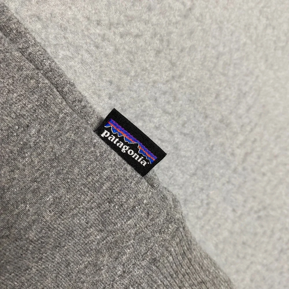 Patagonia Uprisal Crew Fitz Roy Bear Graphic Regular Fit Sweatshirt Women L Gray - Picture 4 of 9